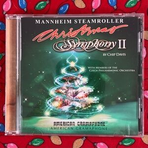 Mannheim Steamroller: Symphony II. Christmas CD.